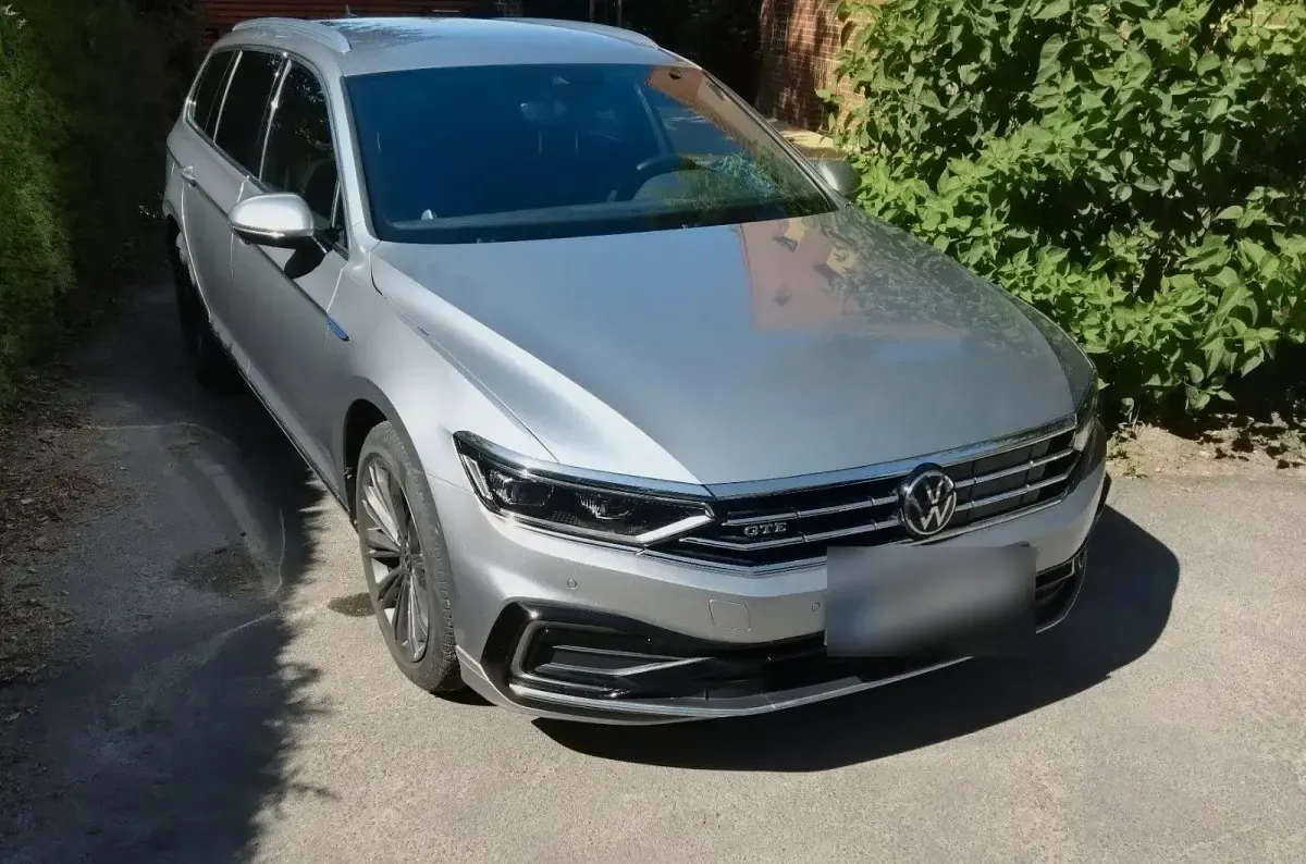 Gebraucht VW Passat GTE 218 PS (160 kW) 2020 Silber Kombi
