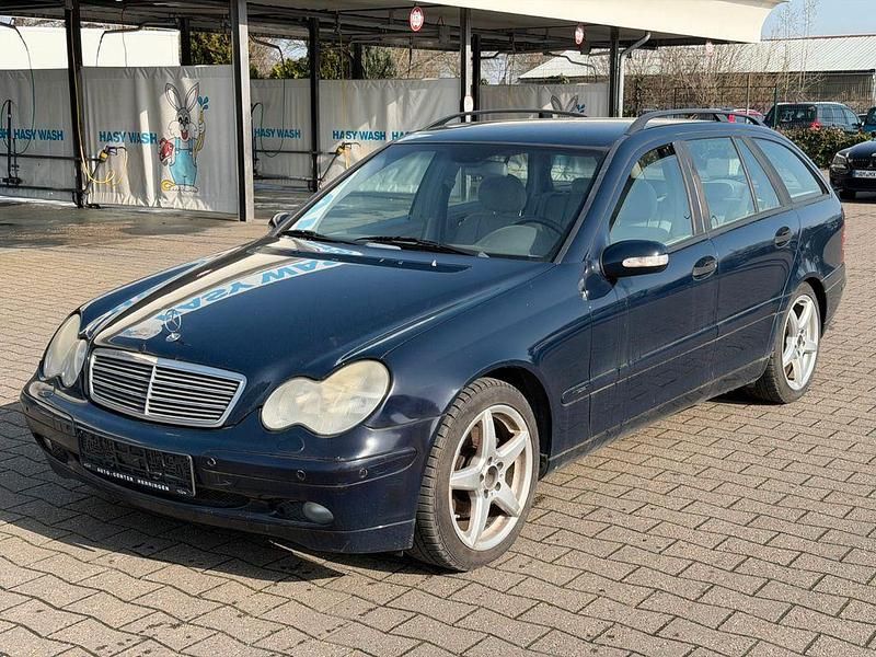 Gebraucht Mercedes C270 170 PS (125 kW) 2003 Blau Limousine