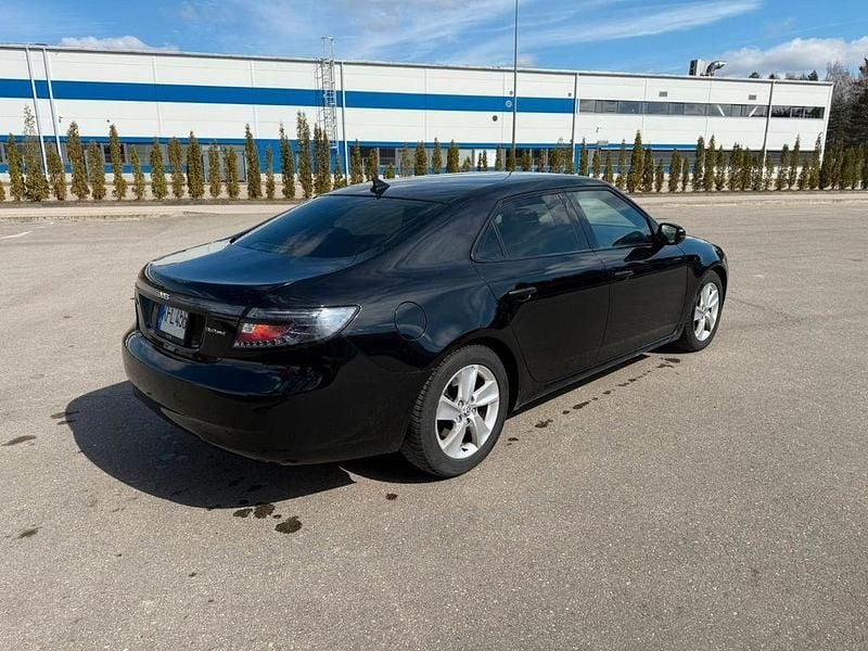 Second-hand Saab 9-5 Vector 220 CP (161 kW) 2011 Negru Berlinǎ