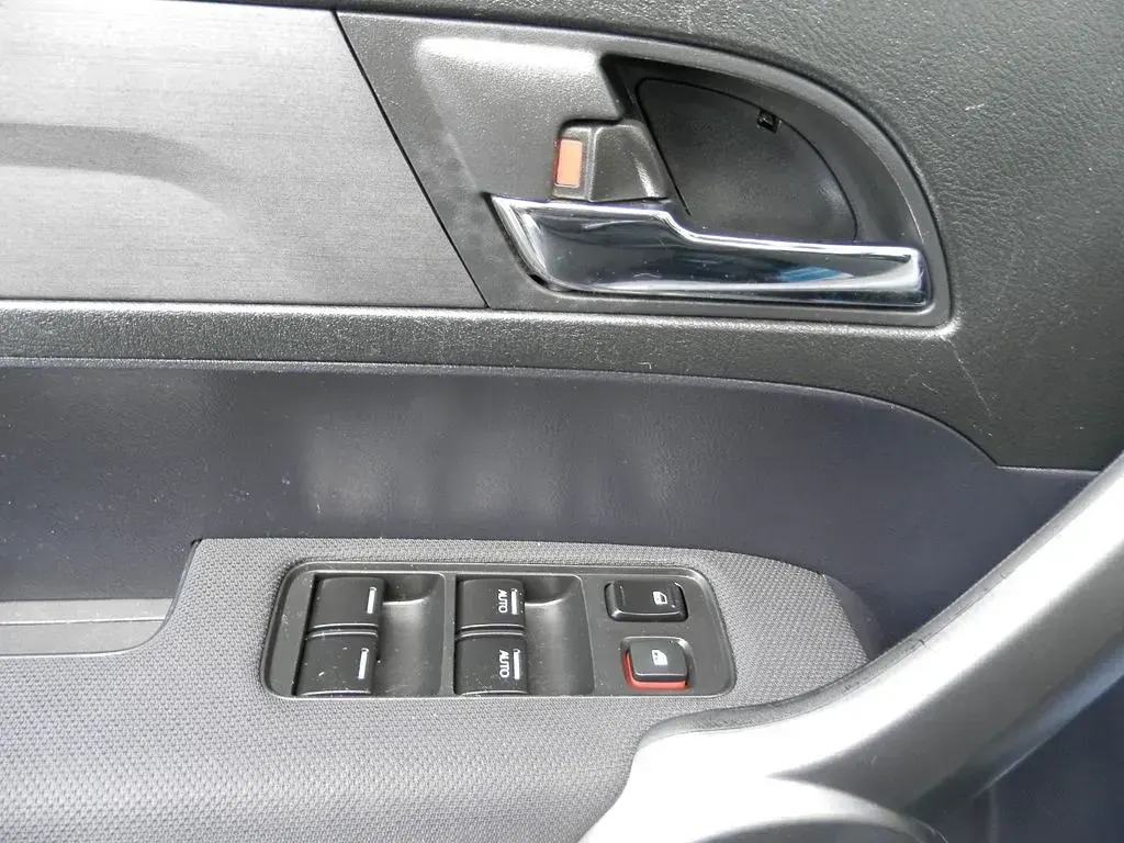 Occasion Honda CR-V Elegance 150 ch (110 kW) 2008 Argent SUV