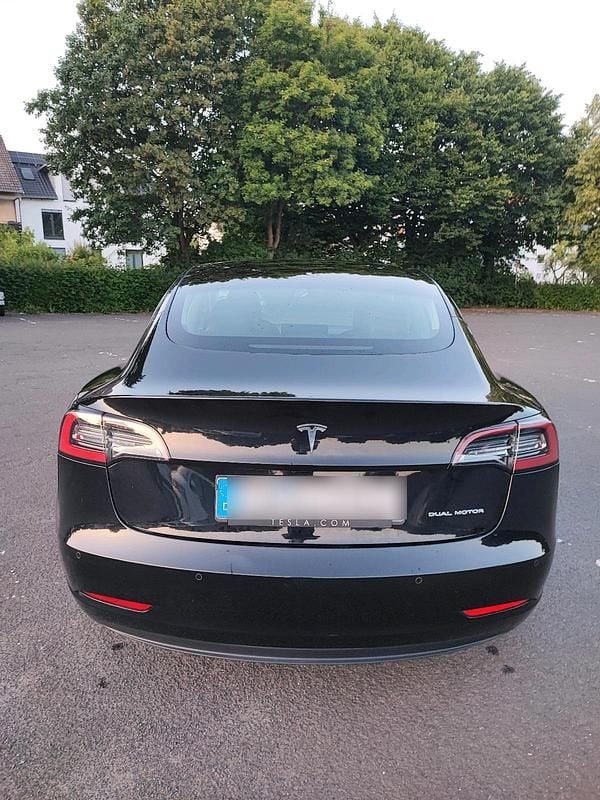 Gebraucht Tesla Model 3 355 kW (484 PS) 2019 Schwarz Limousine