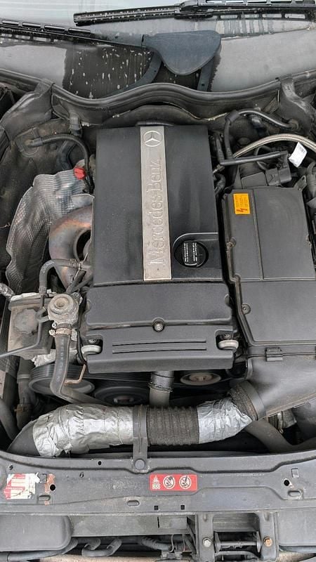 Second-hand Mercedes C180 143 CP (105 kW) 2004 Andere farben Break