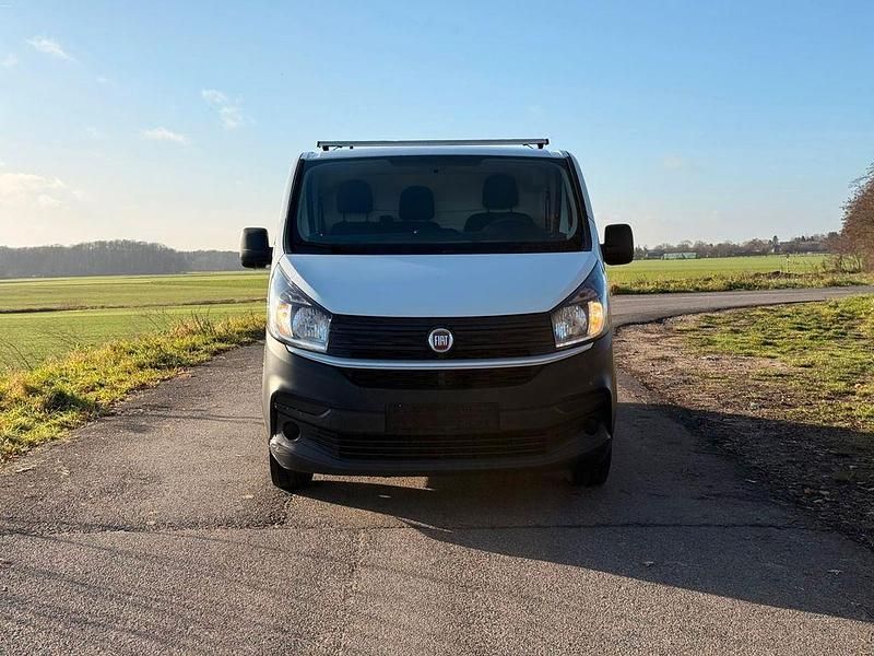 Gebraucht Fiat Talento 95 PS (69 kW) 2018 Weiß Van / Kleinbus