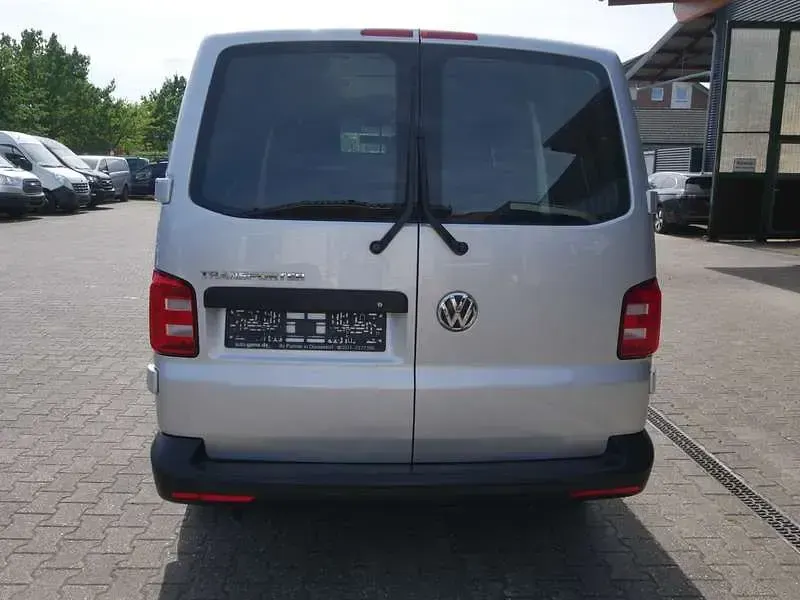 Gebraucht VW T6 150 PS (110 kW) 2018 Silber Van