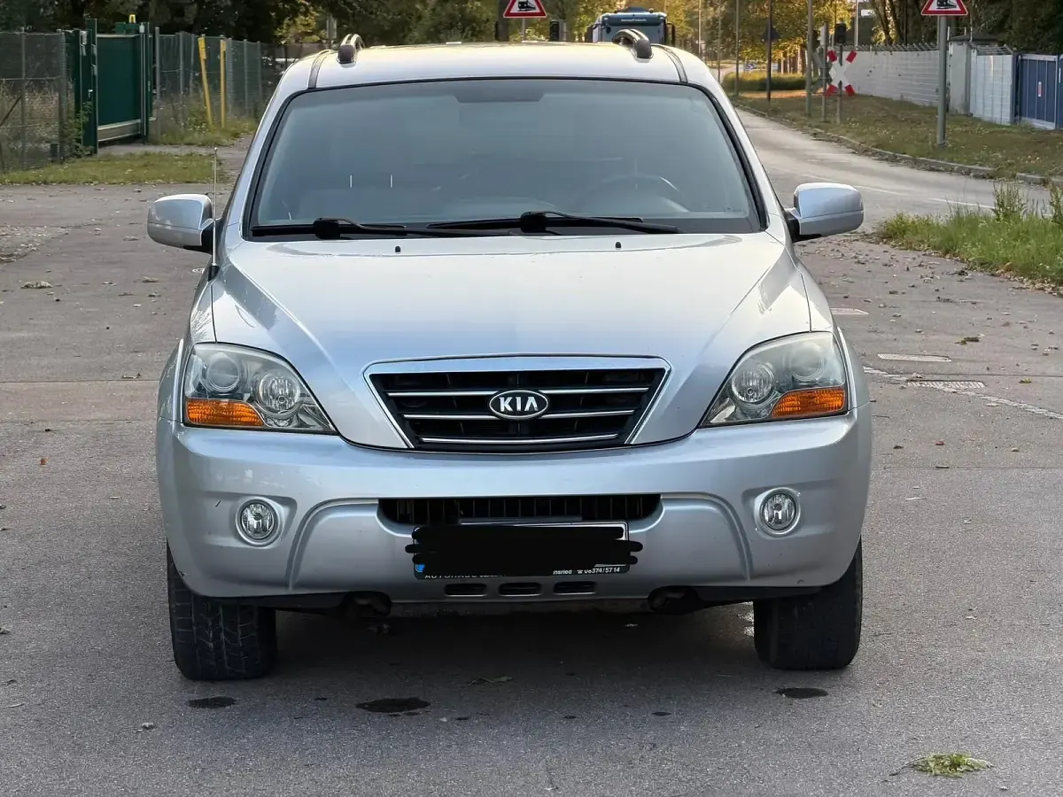 Gebraucht Kia Sorento 170 PS (125 kW) 2009 Silber SUV
