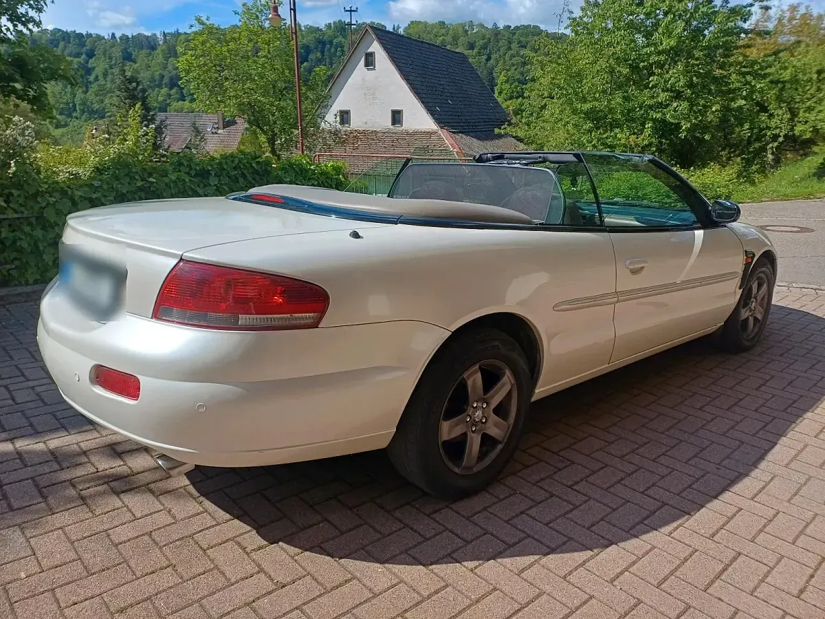 Gebraucht Chrysler Sebring Cabriolet 203 PS (149 kW) 2001 Silber Cabrio