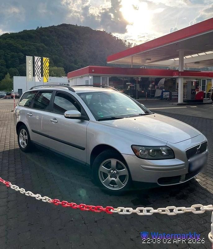 Gebraucht Volvo V50 2006 Silber Kombi