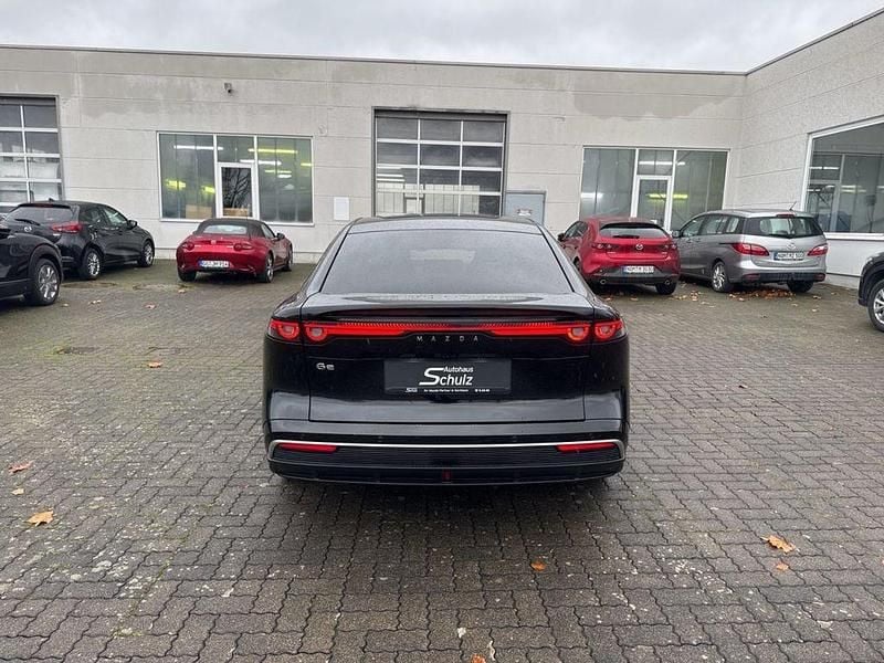 Neu Mazda 6e 60 kW (82 PS) 2025 Schwarz Limousine