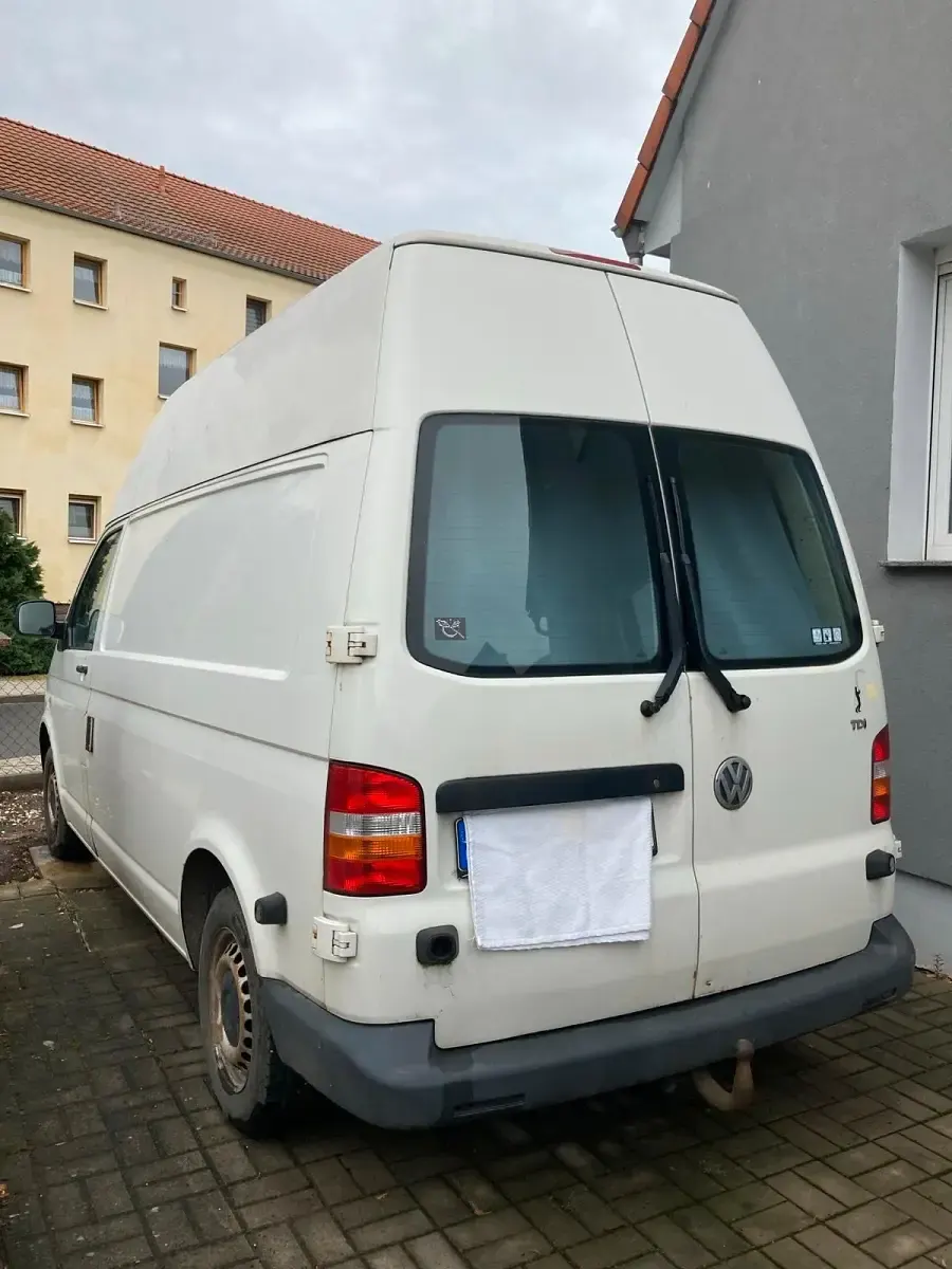 Gebraucht VW Transporter 102 PS (75 kW) 2011 Weiß Van