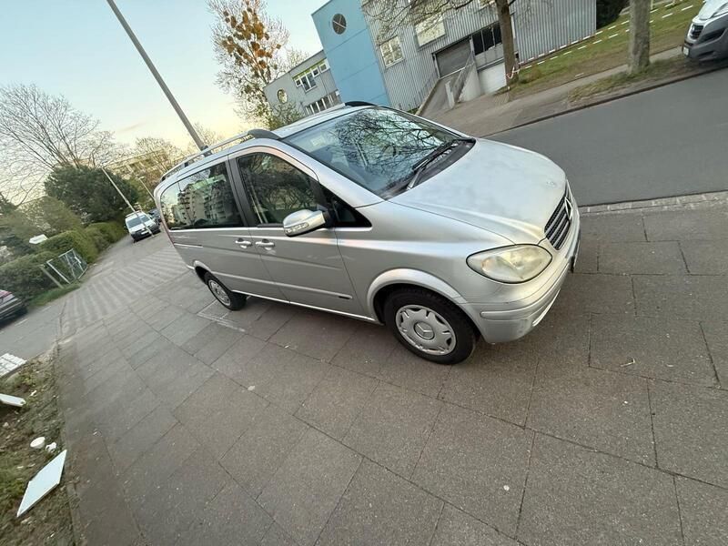 Grau Gebraucht 2008 Mercedes Viano Van / Kleinbus | 7.100 € (Superpreis) - Bild 1/4