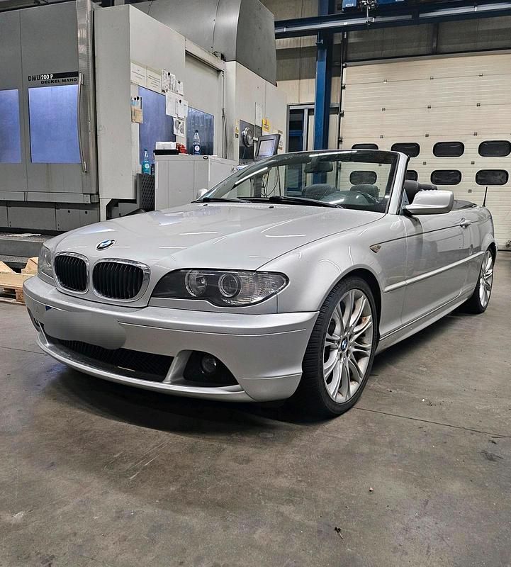 Silber Gebraucht 2005 BMW 318 Cabriolet Cabrio | 4.750 € (Fairer Preis) - Bild 1/4
