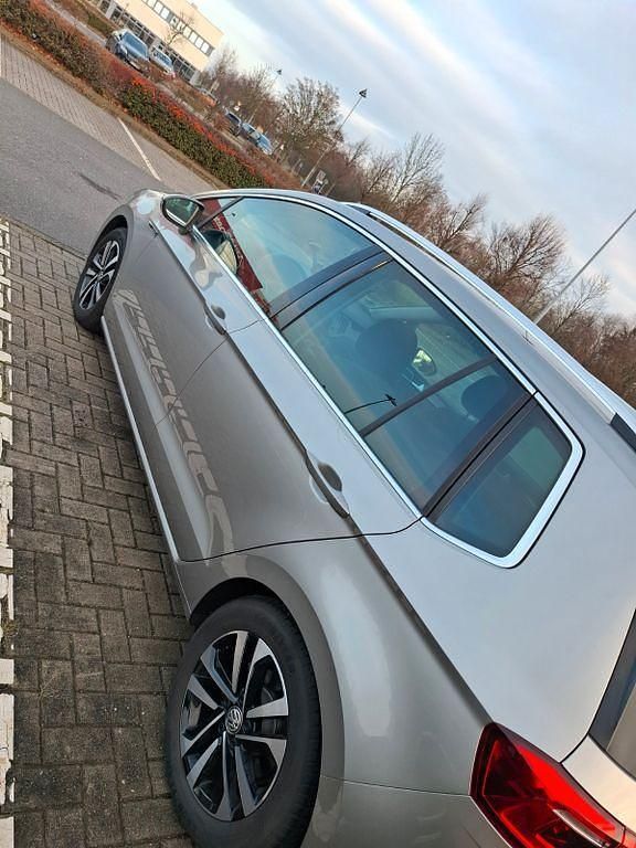 Gebraucht VW Golf Sportsvan LOUNGE 150 PS (110 kW) 2014 Silber Van / Kleinbus