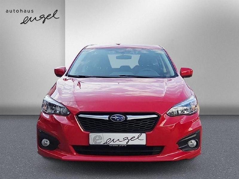 Gebraucht Subaru Impreza Comfort 114 PS (83 kW) 2018 Pure red Limousine