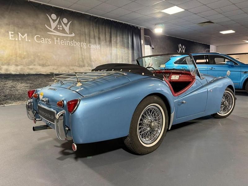 Gebraucht Triumph TR3 97 PS (71 kW) 1958 Blau Cabrio