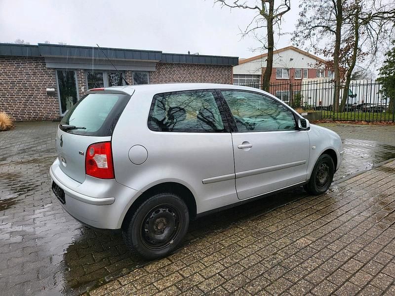 Gebraucht VW Polo 75 PS (55 kW) 2003 Kleinwagen