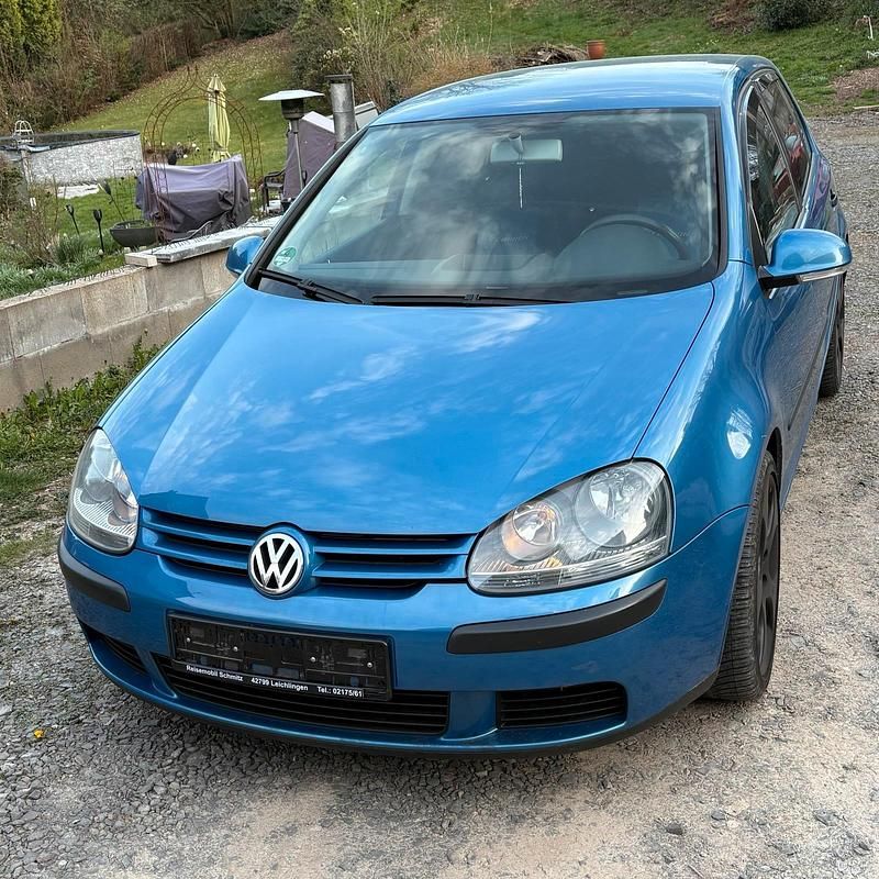 Gebraucht VW Golf IV 75 PS (55 kW) 2004 Blau Limousine