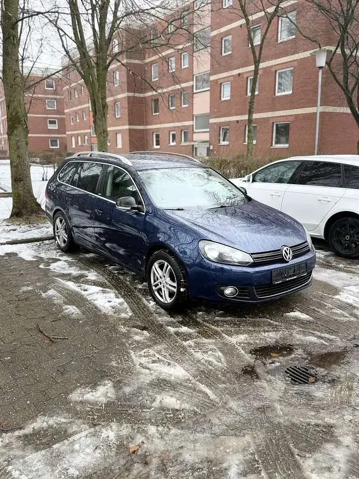 Gebraucht VW Golf VI Style 105 PS (77 kW) 2011 Kleinwagen