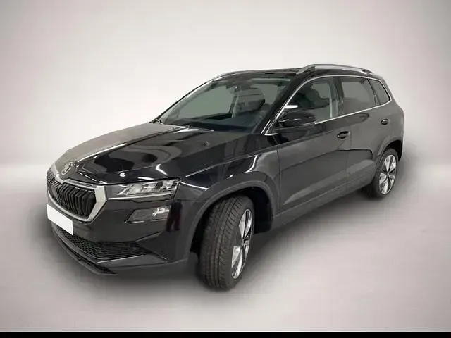 Neu Skoda Karoq Selection 150 PS (110 kW) 2026 Manufacturer SUV