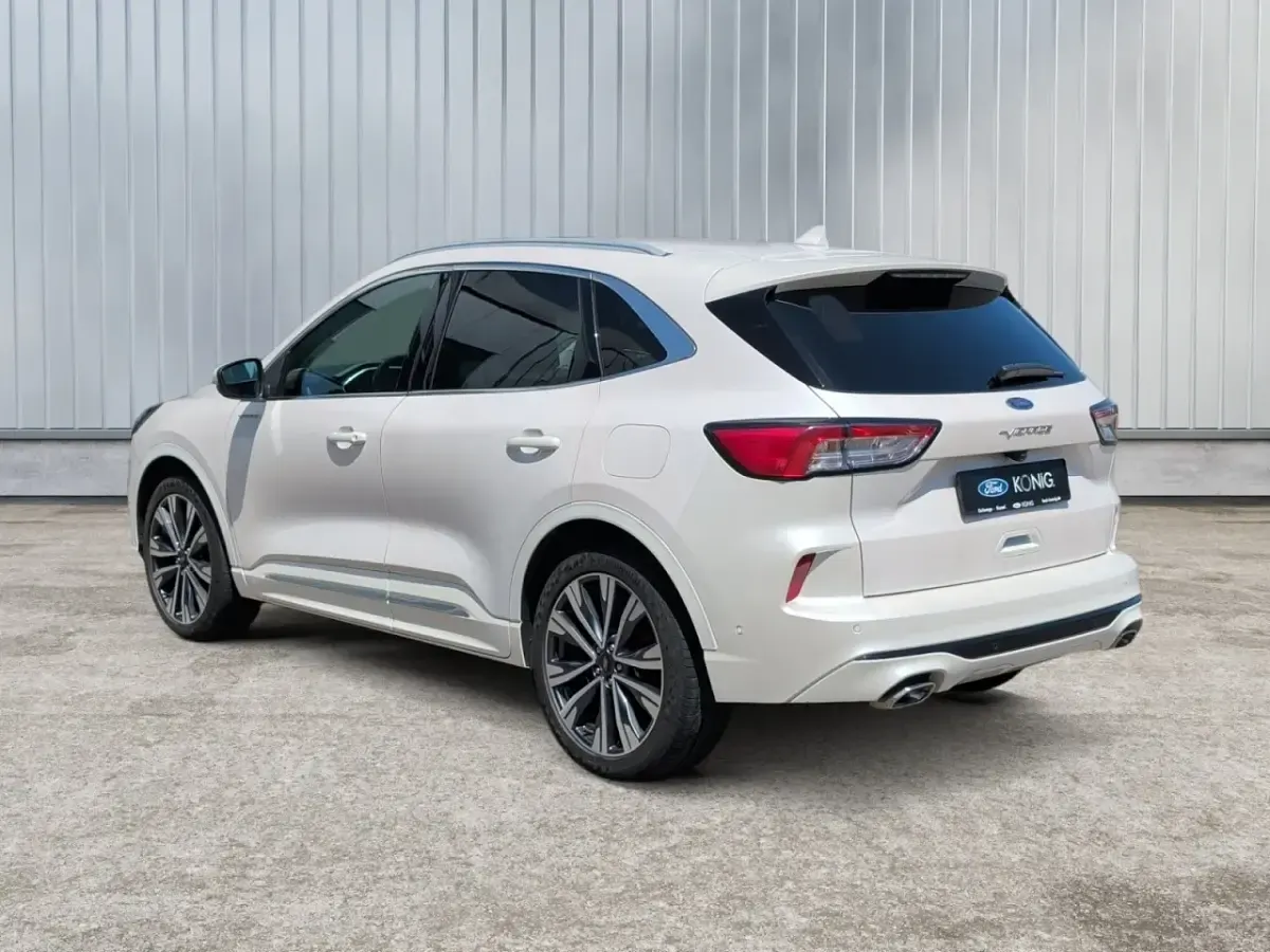 Gebraucht Ford Kuga Vignale 190 PS (139 kW) 2022 Silber SUV