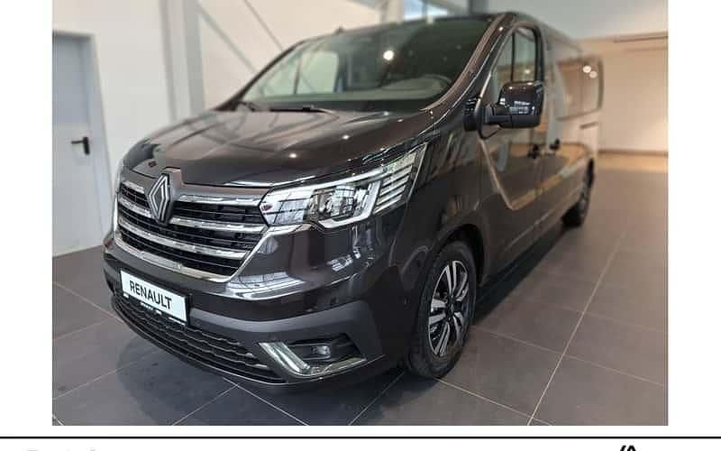 Tenebroschwarz metallic Neu 2024 Renault Trafic Signature Van | 57.798 € - Bild 1/4