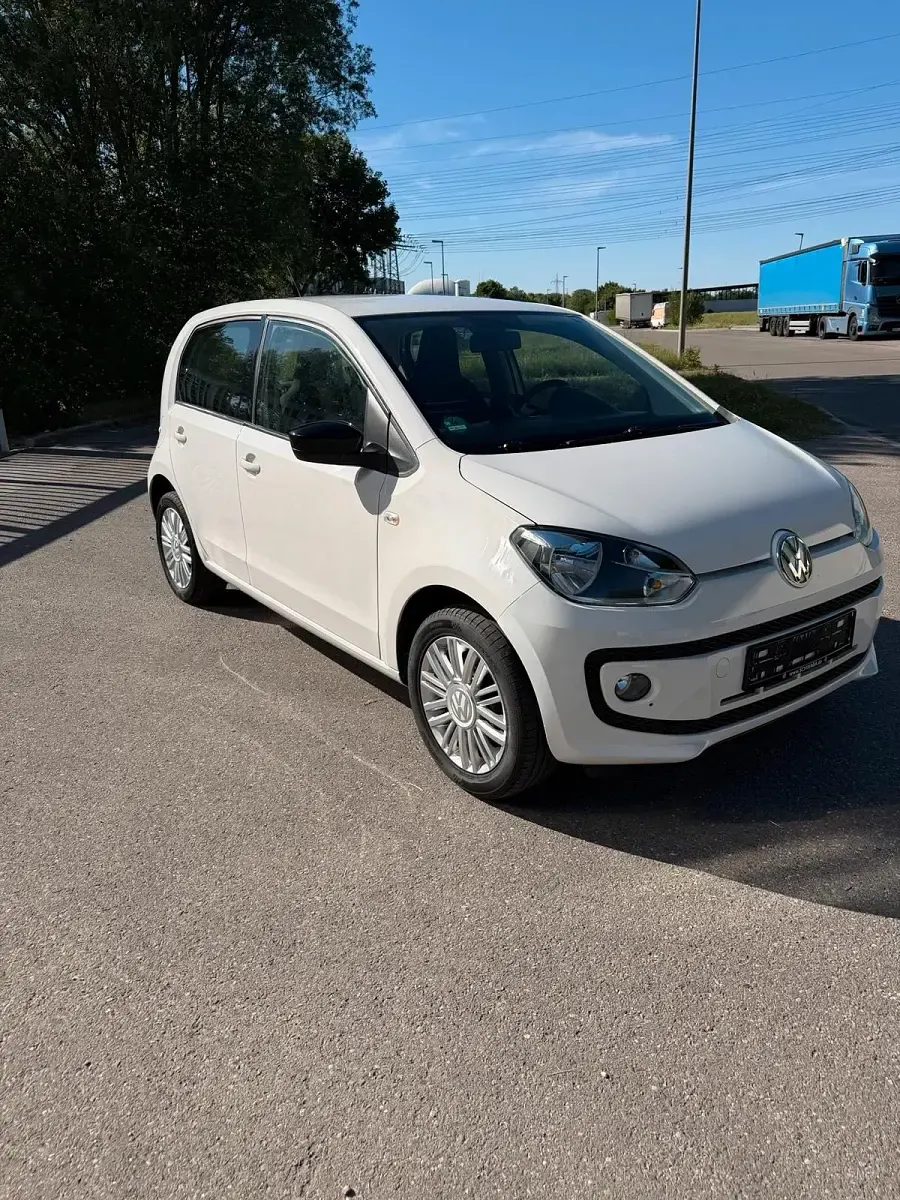 Käytetty VW up! 60 HP (44 kW) 2014 Valkoinen Viistoperä