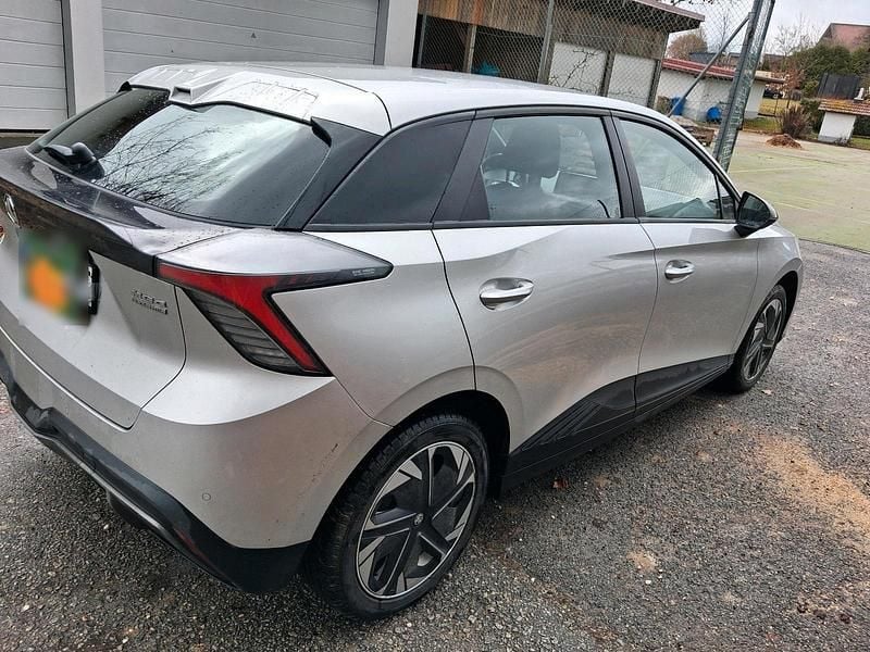 Gebraucht MG MG4 EV 110 kW (150 PS) 2024 Silber Kleinwagen