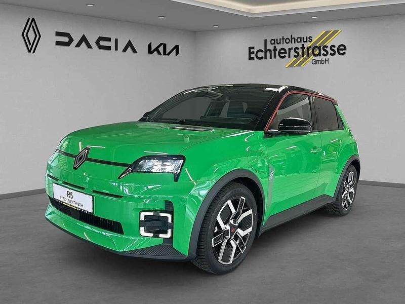 Gebraucht Renault 5 E-Tech Urban 89 kW (122 PS) 2025 Pop green Limousine