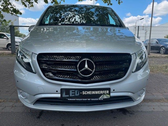 Silber Gebraucht 2020 Mercedes Vito Van / Kleinbus | 14.900 € (Superpreis) - Bild 1/4