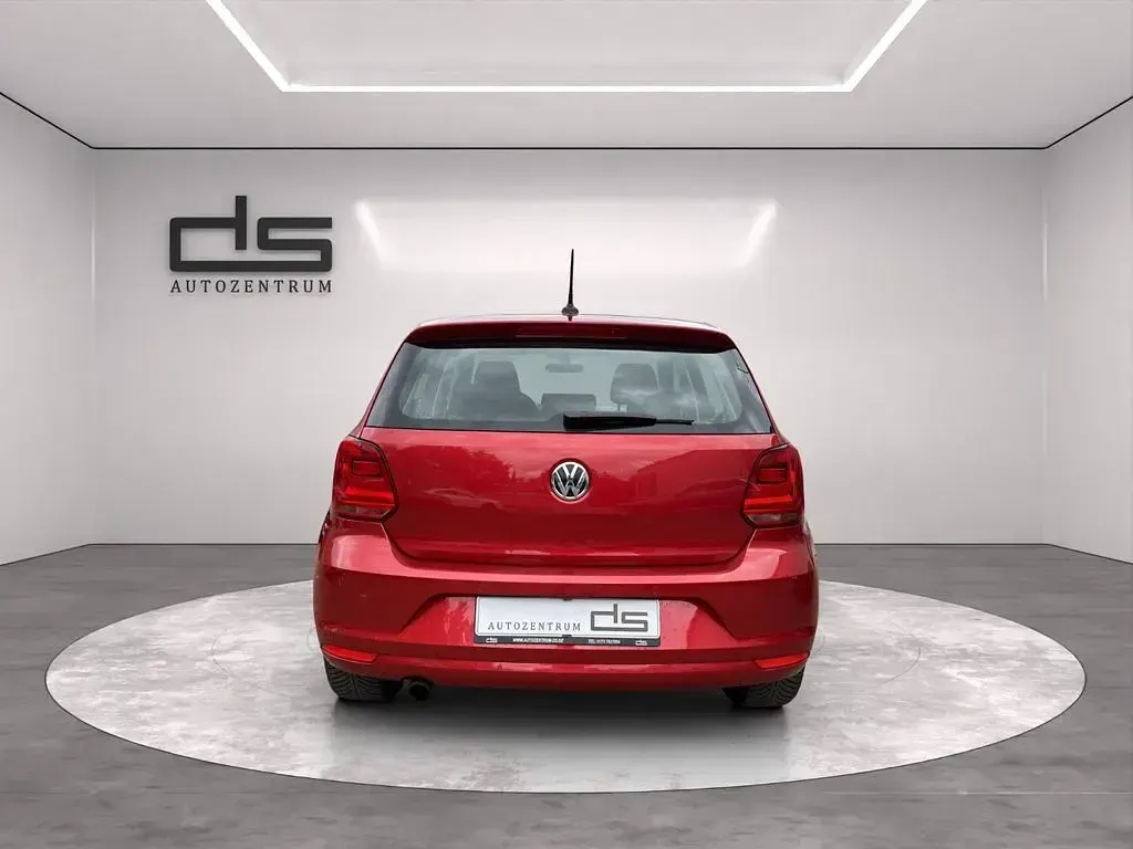 Gebraucht VW Polo Highline 110 PS (80 kW) 2016 Rot Limousine