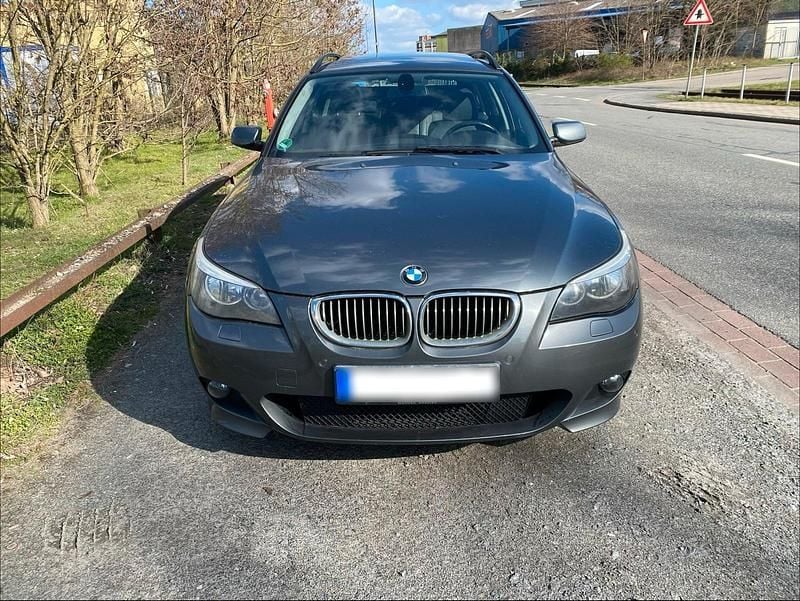 Gebraucht BMW 520 M Sport 163 PS (119 kW) 2006 Grau Kombi
