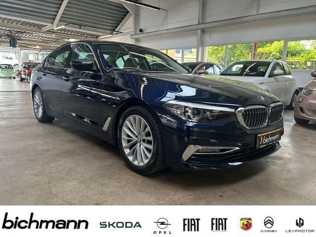 Gebraucht BMW 530 Luxury Line 252 PS (185 kW) 2017 Blau Limousine