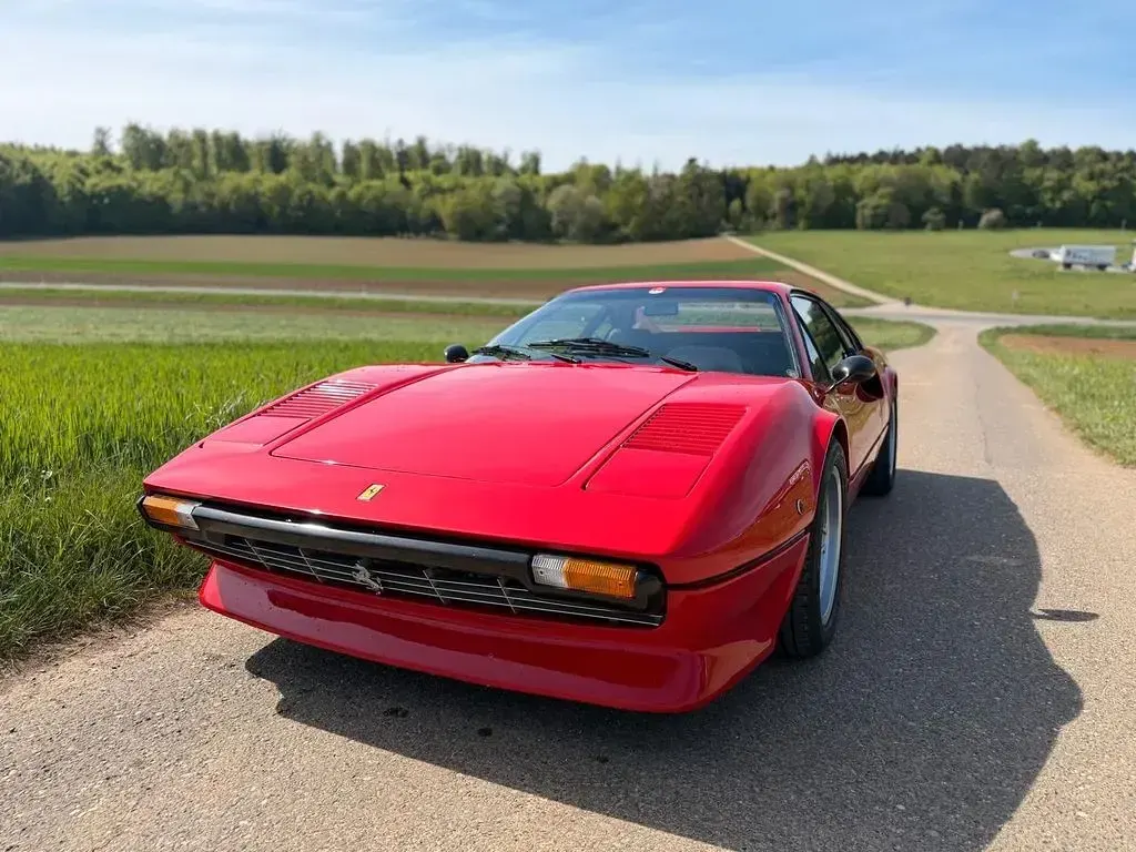 Second-hand Ferrari 308 227 CP (166 kW) 1979 Roșu