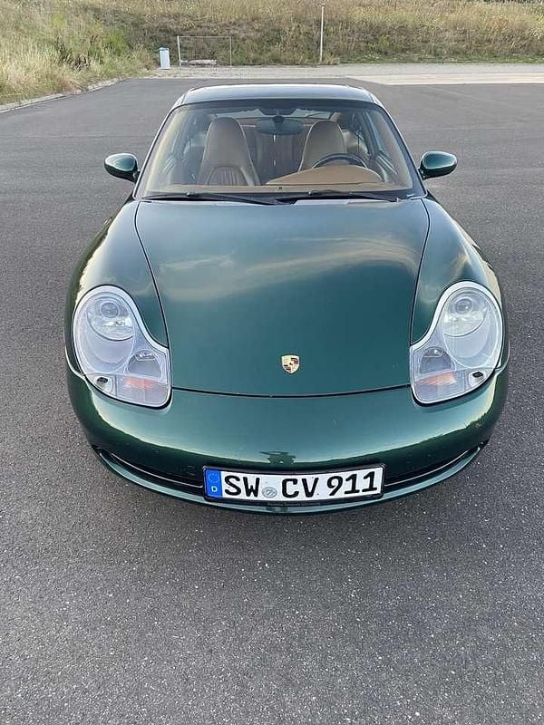 Grün Gebraucht 2001 Porsche 996 Coupé | 27.900 € (Superpreis) - Bild 1/4