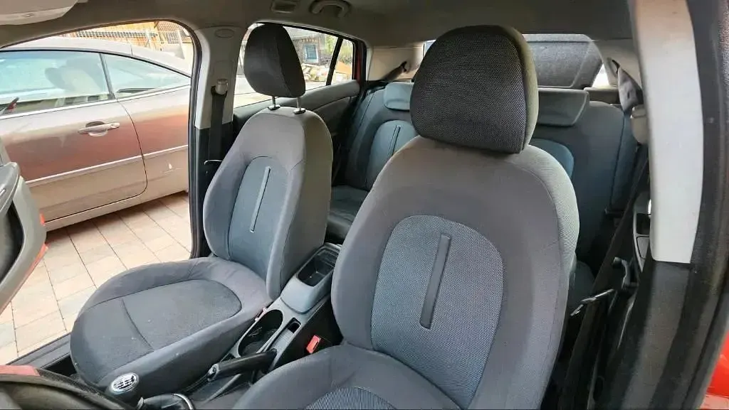 Gebraucht Fiat Bravo 90 PS (66 kW) 2007 Rot Kleinwagen