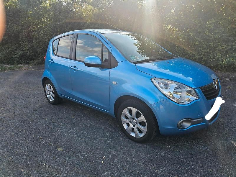 Blau Gebraucht 2010 Opel Agila Kleinwagen | 2.600 € - Bild 1/4