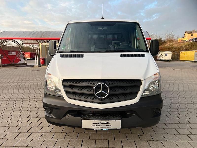 Gebraucht Mercedes Sprinter 163 PS (119 kW) 2018 Arktikweiss Van