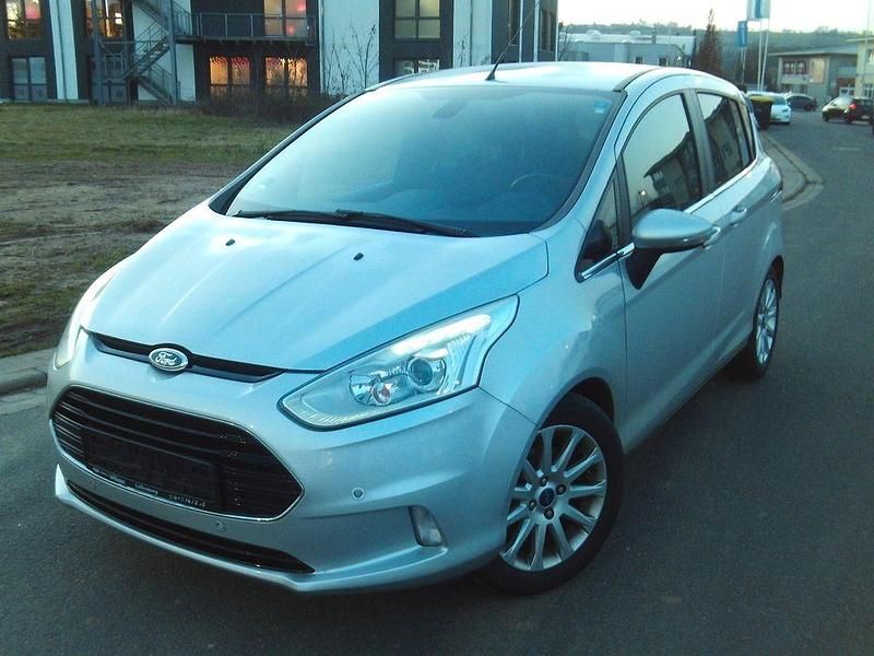 Gebraucht Ford B-MAX Titanium 125 PS (91 kW) 2014 Silber Van / Kleinbus