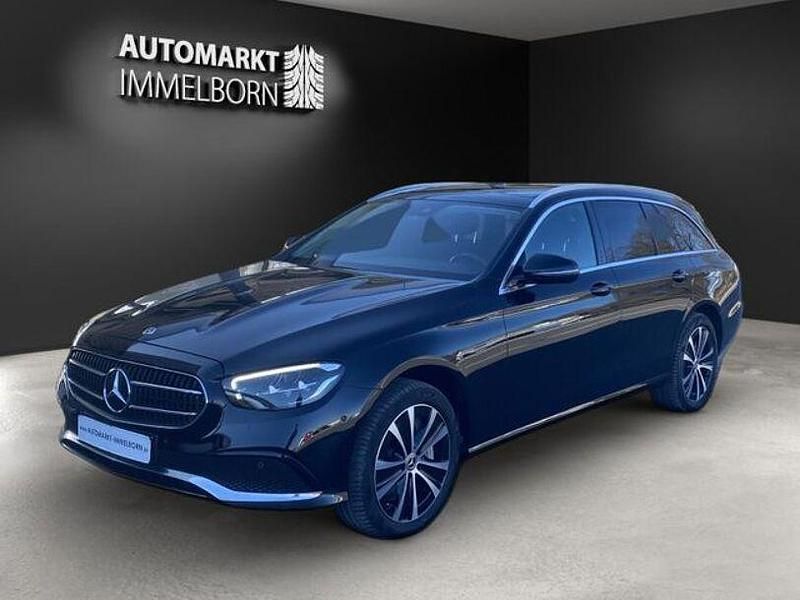 Gebraucht Mercedes E300 306 PS (225 kW) 2021 Ung. schwarz  unilack Kombi