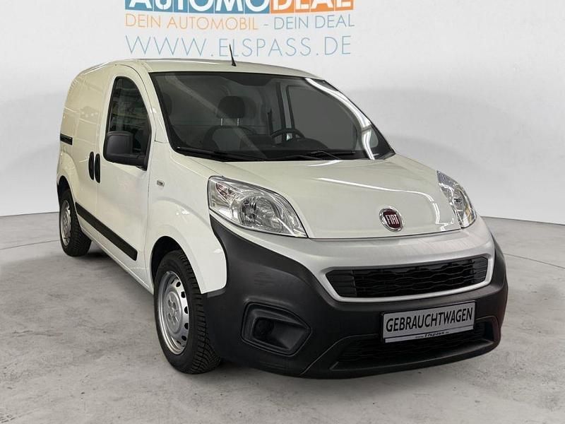 Gebraucht Fiat Fiorino 95 PS (69 kW) 2020 Weiß) (weiss Van / Kleinbus