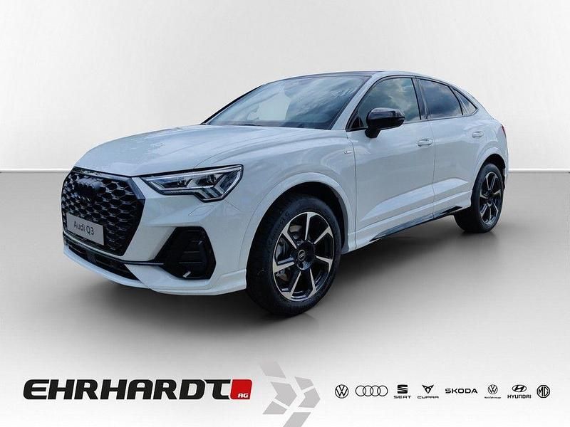 Gletscherweiß metallic Neu 2025 Audi Q3 Sportback S-Line SUV | 63.990 € (Teuer) - Bild 1/4