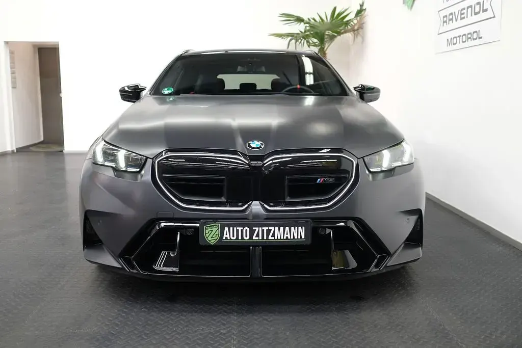 Gebraucht BMW M5 Performance 727 PS (534 kW) 2025 Grau Limousine