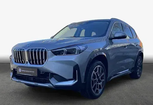 Neu BMW X1 xLine 170 PS (125 kW) 2026 Silber SUV