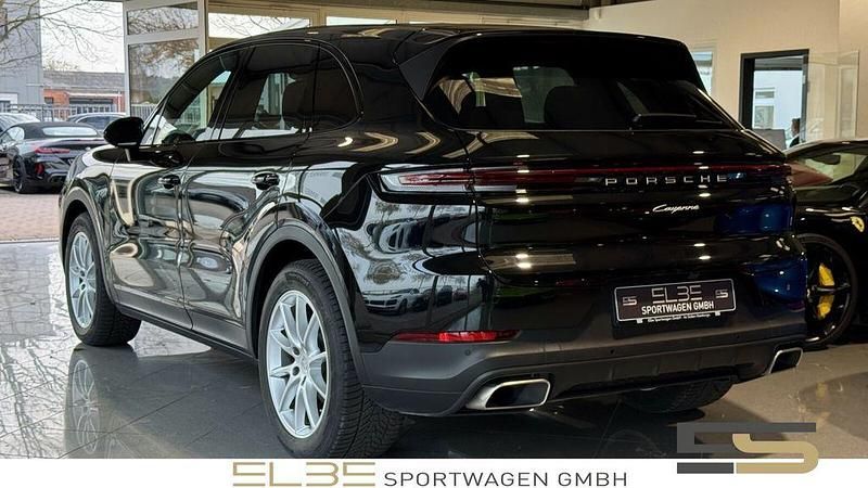 Gebraucht Porsche Cayenne 354 PS (260 kW) 2024 Schwarz SUV