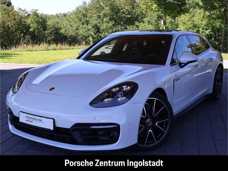 Carraraweißmetallic Gebraucht 2024 Porsche Panamera 4 Platinum Edition Limousine | 99.480 € (Guter Preis) - Bild 1/4