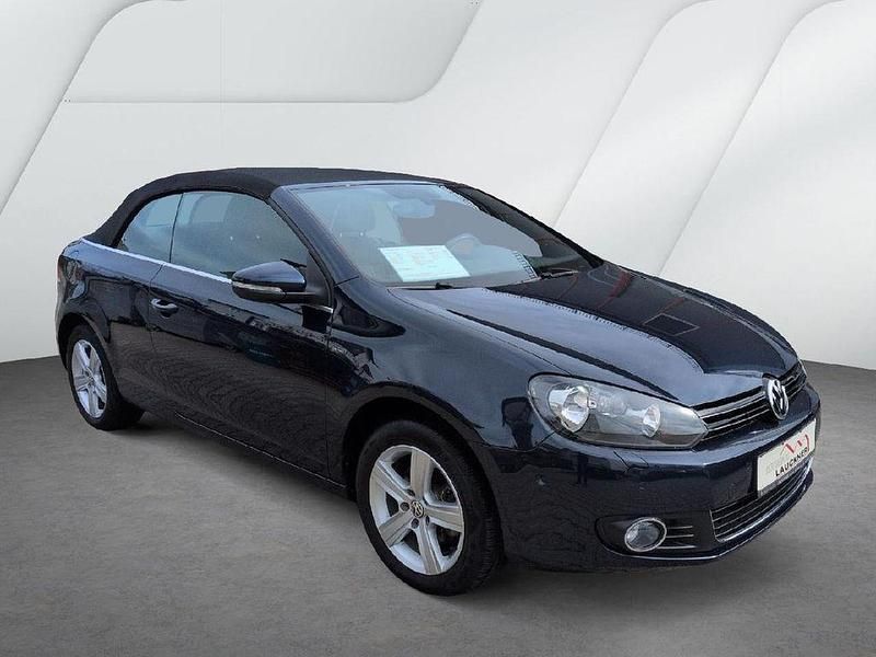 Gebraucht VW Golf Cabriolet LOUNGE 125 PS (91 kW) 2015 Open sea blue metallic Cabrio