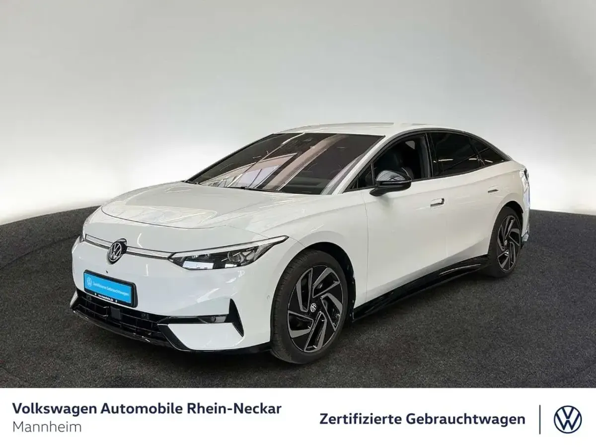 Gebraucht VW ID.7 Pro 210 kW (286 PS) 2025 Gletscherweiß metallic Limousine
