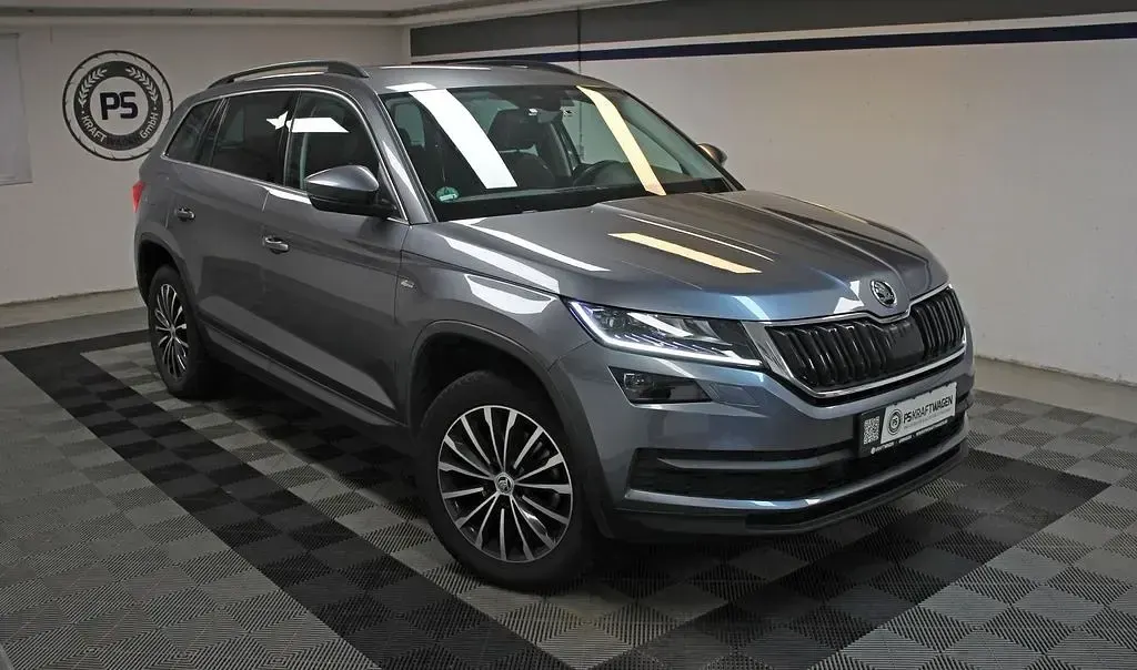 Gebraucht Skoda Kodiaq 150 PS (110 kW) 2019 Platinumgrau metallic SUV