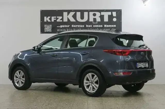 Gebraucht Kia Sportage DREAM-TEAM Edition 132 PS (97 kW) 2018 Blau SUV
