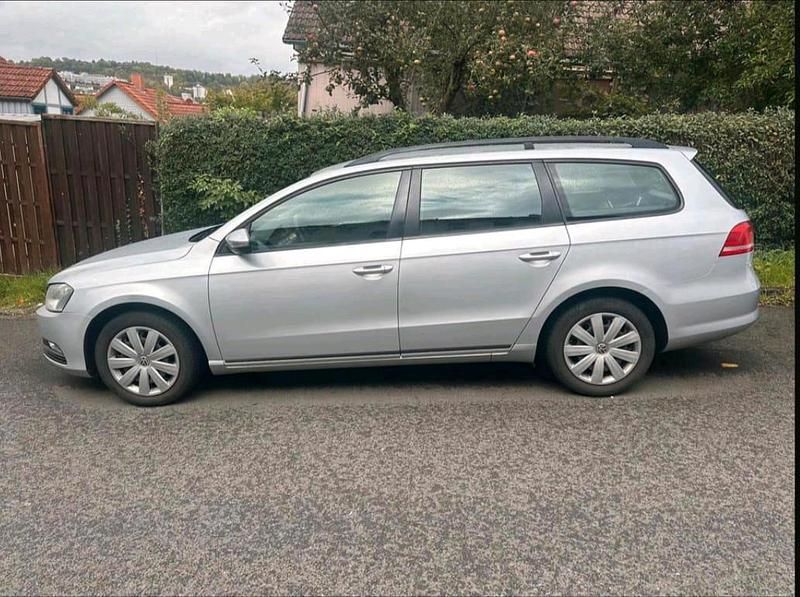 Usata VW Passat 140 CV (102 kW) 2013 Argento Station wagon