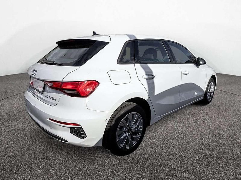 Gebraucht Audi A3 Performance 204 PS (150 kW) 2023 Ibisweiss Limousine